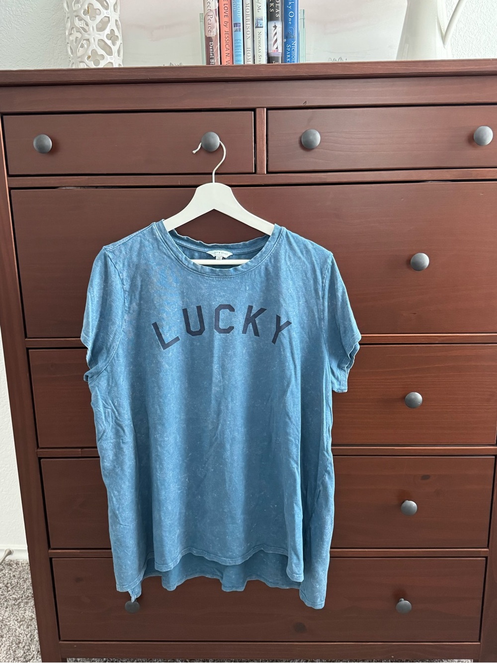 Lucky Brand T-Shirt